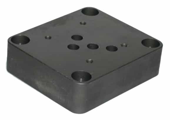 NG10 underblock 3/4" med bakre anslutning 100 l/min Cetop 05