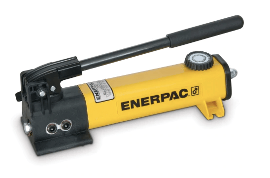Enerpac tvåstegs handpump 700 bar