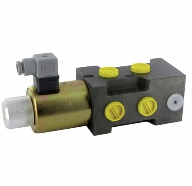 6/2 omkopplingsventil 1/2" 120l/min 12V