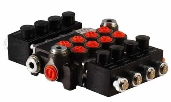 4Z50 4 sektion riktningsventil 50 L/min 12V elektrisk