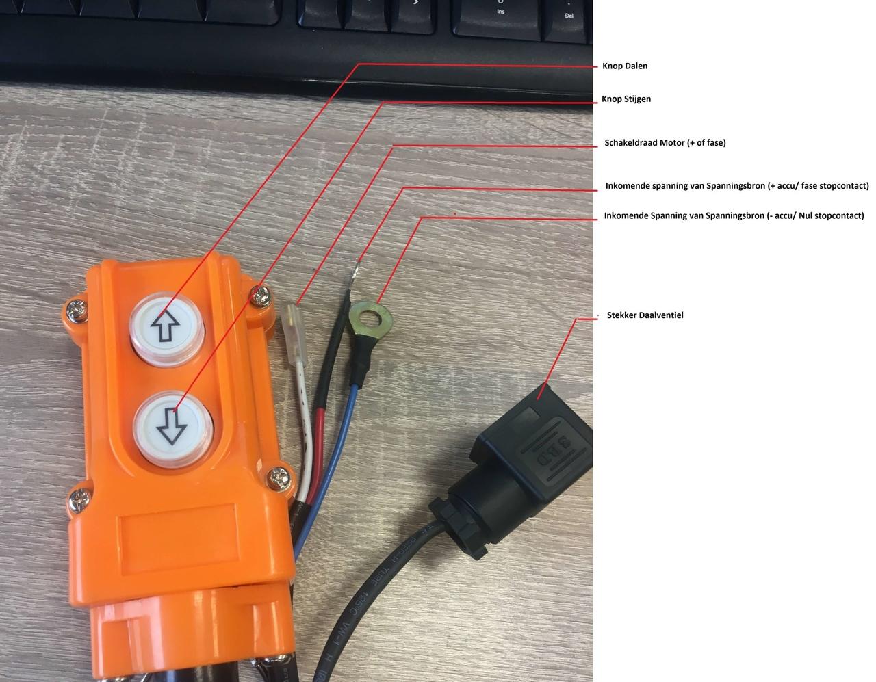 Knappbox för enkelverkande hydraulaggregat 12V 2 knappar – bild 2